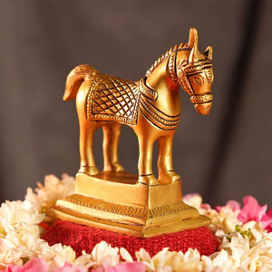 Sculpture de cheval élégante en métal, figurine décorative artisanale, décoration de table moderne pour la maison, le bureau, le salon, œuvre d'art - Product Image 1