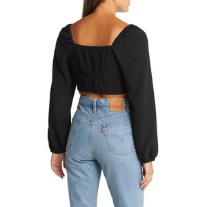 Vero Moda Top Corto Nero da Donna con Scollo a Cuore e Ricami in Pizzo, Taglia XL, Vestibilità Ampia, in Seta Chiffon Lavorata a Maglia per l'Autunno - Product Image 2