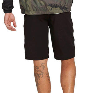 Trajes cómodos de verano Ropa de calle informal Pantalones cortos de talla grande para hombres Pantalones con bolsillos laterales Cintura elástica Pantalones cortos para hombres - Product Image 6