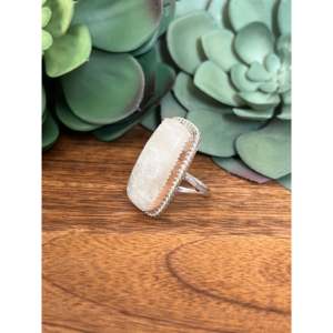 Reda Galvan Rhodium Plated Moonstone & Sterling Silver Statement <b>Ring</b> Size 8 - Product Image 4