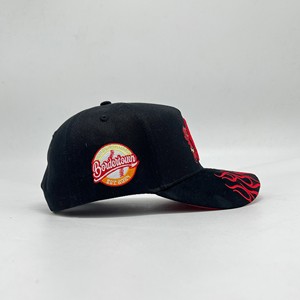Vente en gros OEM ODM casquette de baseball personnalisée de haute qualité en daim et coton avec 5 panneaux et logo brodé en 3D pour hommes - Product Image 4