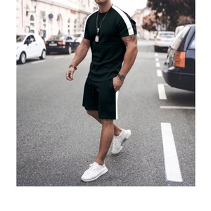 Prix de gros Vêtements pour hommes T-shirt décontracté à manches courtes Chemise POLO Chemise Pantalon Exportation mixte du fournisseur BD - Product Image 2