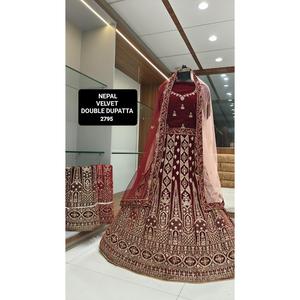 Lehenga Choli de Terciopelo de Primera Calidad a Precio Inmejorable, Corte Holgado, Manga Corta, Bordado, el Más Popular para Ocasiones Festivas, Directo de India - Product Image 2