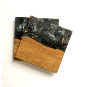 Sous-verres modernes pour la décoration de la maison, sous-verres en bois de chêne et résine faits à la main, ensemble de sous-verres carrés pour bar et cuisine - Product Image 6
