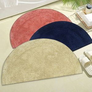 Tapis de bain en coton au design touffeté de luxe à séchage rapide et antidérapant pour la maison ou l'hôtel - Product Image 1