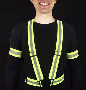 Vêtements de sécurité réfléchissants ajustables haute visibilité pour la route, gilet de course nocturne, bande de sécurité réfléchissante, ceinture de sécurité réfléchissante - Premium - Product Image 2