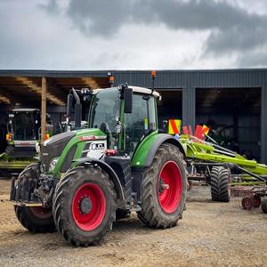 Qualité supérieure Prix bon marché haute efficacité opération facile 724 VARIO Fendt tracteurs 4wd 4X4 équipement agricole en gros - Product Image 5
