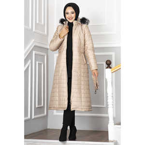 Chaqueta Acolchada con Capucha para Invierno, Tejido de Tela con Relleno de Fibra de Poliéster - Product Image 4