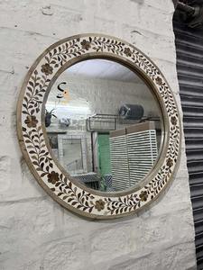 Miroir mural rond en incrustation d'os de style animal écologique avec verre Décoration de maison et de bureau par Crescent Crafts - Product Image 4