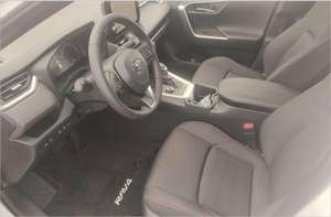 NUEVO TOYOTA RAV4 HÍBRIDO 4X4 SUV 2025 SIN ACCIDENTES Doble Cabina Confort 4x4 TRACCIÓN DELANTERA 80L TRANSMISIÓN AUTOMÁTICA DE 8 VELOCIDADES - Product Image 3