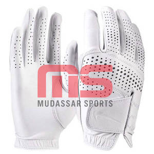 Gants de golf pour hommes en cuir véritable Cabretta, très demandés, de haute qualité, fabriqués sur mesure, haute durabilité et imperméables - Product Image 3