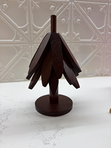 Ensemble de dessous-de-verre et de dessous-plat décoratifs en bois en forme d'arbre |   Tapis en bois naturel fait main résistant à la chaleur pour table à manger et cuisine - Product Image 6