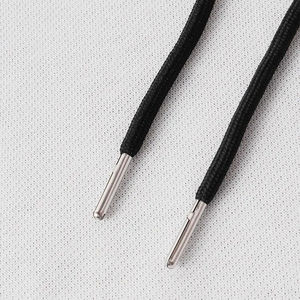 Pull à capuche classique pour homme avec tissu chaud surdimensionné et style minimaliste pour un usage quotidien et un logo personnalisé - Product Image 6