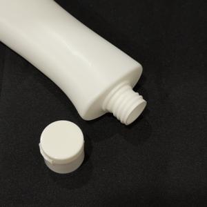 APS C0426 PE Plastic Cosmetic <b>Bottle</b> Set 110-200ml Vietnam Origin Inner Cap Anti-Leakage Ribs Lightweight Durable Flattened - Product Image 2