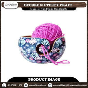 Accessoire de Kit de Crochet de qualité supérieure Bol de fil de bois de Sheesham fabriqué à la main Porte-fil en bois multicolore pour la couture à tricoter - Product Image 3