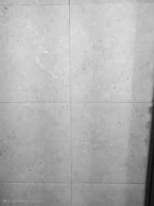 Carrelage de sol en porcelaine émaillée antidérapante moderne pour salon, Breccia Ignis, 600x600 mm, 8 mm, finition mate - Product Image 4