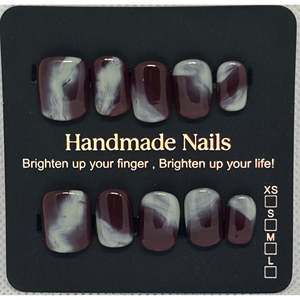 Unghie finte press-on effetto nebbia media - Product Image 1