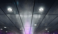 Dalles de plafond en PVC à design moderne, imitation bois, étanches, finition vinyle, pour installation en maison ou hôtel, Tradivas TRD42, garantie 2 ans en ligne