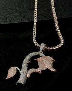 Élégant pendentif fleur rose en diamant de laboratoire 3 carats, entièrement serti, en argent sterling 925 véritable, breloque florale, bijoux hip-hop pour lui et elle - Product Image 3