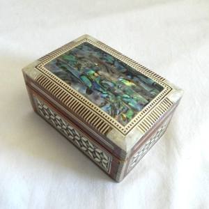 กล่องใส่เครื่องประดับเปลือกหอยมุกแบบฝัง - Product Image 6