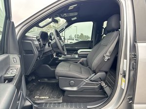 Ford F-150 XL 2023 d'occasion propre - Product Image 4