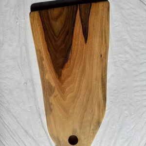 Planche à découper ronde en bambou, best-seller, design moderne et luxueux, passe au lave-vaisselle, fabriquée en Inde, logo personnalisé imprimé, essentiel de cuisine - Product Image 1