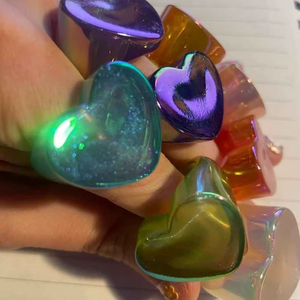 แหวนเรซิ่นอะคริลิกรูปทรงกลม แหวนทำมือ แหวนแห่งความรัก เครื่องประดับสำหรับงานปาร์ตี้ผู้หญิง ขายส่งราคาดีที่สุด - Product Image 1