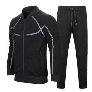 Chándal con cremallera Unisex Popular personalizado, chándal de poliéster/algodón 300 GSM, entrenamiento de jogging resistente al agua - Product Image 5