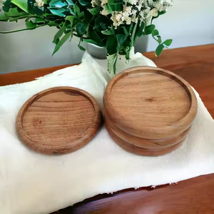 Les sous-verres en bois avec un artisan unique ont fière allure pour servir des boissons lors d'événements, de restaurants ou à la maison par Crescent Crafts - Product Image 4