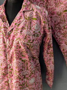 ชุดนอนผ้าฝ้ายทอมือสวยงาม พิมพ์ลายดอกไม้ เบาสบาย ระบายอากาศดี เหมาะสำหรับฤดูใบไม้ผลิ ฤดูร้อน ฤดูใบไม้ร่วง ของขวัญสำหรับเธอ - Product Image 3