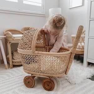 Chariot en rotin de haute qualité pour enfants, chariot de poupée, chariot de poupée naturel, jouets d'enfants faits à la main du Vietnam - Product Image 3