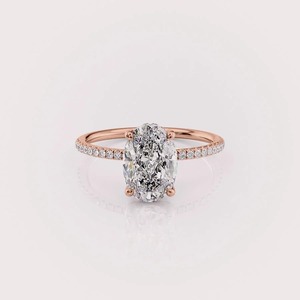 แหวนหมั้นเพชรทรงรีเพาะเลี้ยงในห้องปฏิบัติการ ได้รับการรับรองจาก IGI ทอง 14K สีเหลือง/ขาว/โรสโกลด์ ประดับเพชรแบบฝัง - Product Image 1