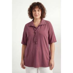 Blusa Modal Talla Grande con Lazo en el Cuello Color Borgoña - Product Image 1