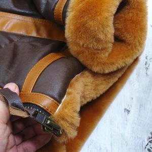 Men's Heavyweight Thick Sherpa <b>Lined</b> Lapel Long Sleeve Zipper up Faux <b>Fur</b> PU Leather <b>Jacket</b> Winter Outwear Overcoat - Product Image 4