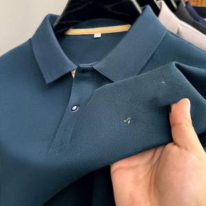 Polo streetwear de moda para Polo para reuniones de negocios Patrón sólido Jersey Tela Polo con cuello de botón elegante - Product Image 3