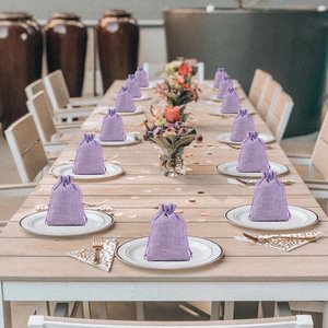 Petits sacs cadeaux sacs en toile de jute avec cordon de serrage sacs de jute réutilisables pour les faveurs de fête de mariage d'anniversaire, Halloween, OEM de Noël - Product Image 5