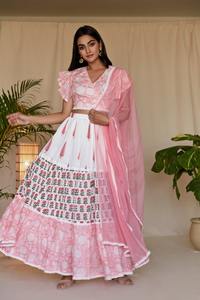 ชุดเลเฮนกาพิมพ์ลายดอกไม้สีชมพูสไตล์อินเดียคุณภาพสูง ชุดคุर्ติและกางเกงสำหรับผู้หญิง จากผู้ผลิตในอินเดีย - Product Image 5