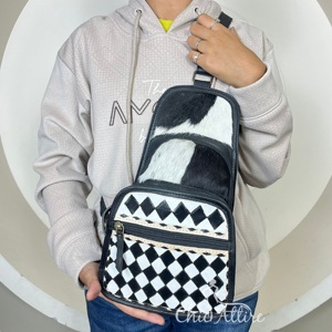Bolsa de Pecho de Cuero Vacuno con Diseño Moderno y Estampado a Cuadros, Bolso Bandolera Unisex Elegante, Mochila Cruzada, Bolsos de Viaje - Product Image 1