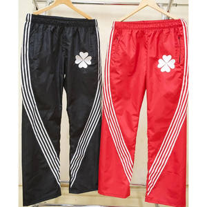 กางเกงสเวตเตอร์ถักลายทางโค้งตรงสำหรับผู้ชายกางเกงวิ่งแนวสตรีทแวร์ขาตรงแบบกำหนดเอง - Product Image 2