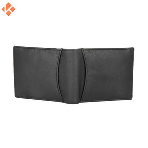 กระเป๋าสตางค์หนัง PU สำหรับผู้ชายสีทึบแบบเปิดปิดมีซับในทำจากโพลีเอสเตอร์ - Product Image 5