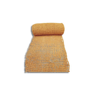 Filet en fibre de coco lourde pour une utilisation en extérieur et une protection fiable du sol dans les zones de contrôle des pentes et de l'érosion - Product Image 1
