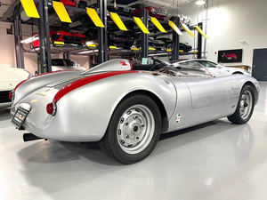 1.9.5.5. Rep --- lica Mid-Engine Classic Racing Heritage Dirección derecha Fibra de vidrio para Porsche 550 Spyder Caja de cambios automática - Product Image 4