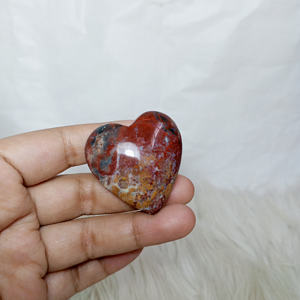 Vente en Gros de Haute Qualité Naturelle d'Indonésie Rouge Prune Agate Coeur Petites Pierres Précieuses Artisanat Cristal de Guérison 4X4X2 cm - Product Image 3