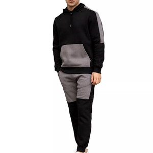 Ensemble de survêtement pour hommes coupe régulière ensemble complet à capuche haut de jogging bas de manches à rayures contrastées prix de gros hiver solide - Product Image 5