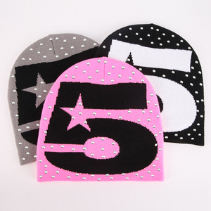 หมวกบีนนี่สำหรับผู้ชายหมวกบีนนี่ถักด้วยพลอยเทียมสำหรับฤดูหนาวพร้อมโลโก้ออกแบบได้ตามต้องการ - Product Image 6