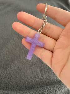 พวงกุญแจเรซิ่นดีไซน์เก๋ ใส ทันสมัย ทนทาน ใช้เป็นของขวัญได้อย่างลงตัว - Product Image 5