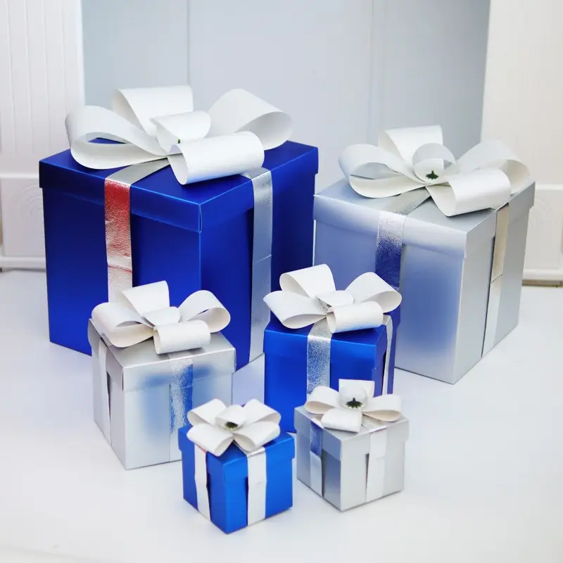 Cajas de papel con logotipo personalizado al por mayor de fábrica para regalos Caja de lujo de alta calidad Caja de regalo reciclable para invitados de boda