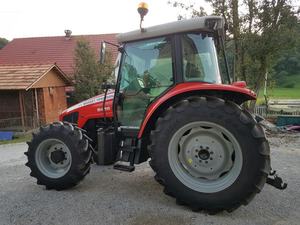 Tracteur à roues Massey Ferguson 5455 80 ch 120 ch 4 roues motrices d'occasion - Product Image 2