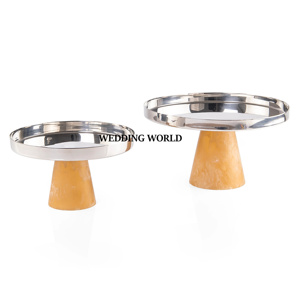 Plateau à Chocolat Ovale en Métal Ensemble de Deux Plateau à Chocolat Fait à la Main de Designer Dernière Collection de Ramadan Plateau à Chocolats - Product Image 4