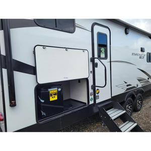 Remolque de Viaje Usado en Tendencia 2024 GSL 296BHS Negro de 36'3" con Capacidad para 6 Personas, Calentador de 35000 BTU y Tanque de Agua Dulce de 45 Galones - Product Image 5